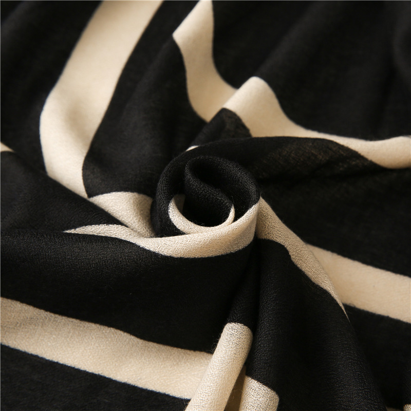 Spain Luxury Brand Black Beige – Tippet Line Bewertung und Preis